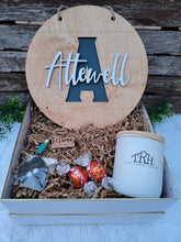 Load image into Gallery viewer, Sign Gift Set - Personalized Name Sign