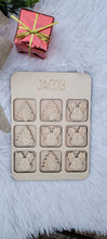 Load image into Gallery viewer, Holiday Tic Tac Toe
