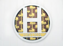 Load image into Gallery viewer, Transportation Monogram Round
