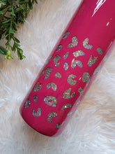 Load image into Gallery viewer, Tumbler Gift Set - 20oz Skinny Pink Leopard Tumbler
