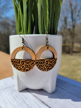 Load image into Gallery viewer, Leopard Circle Earrings
